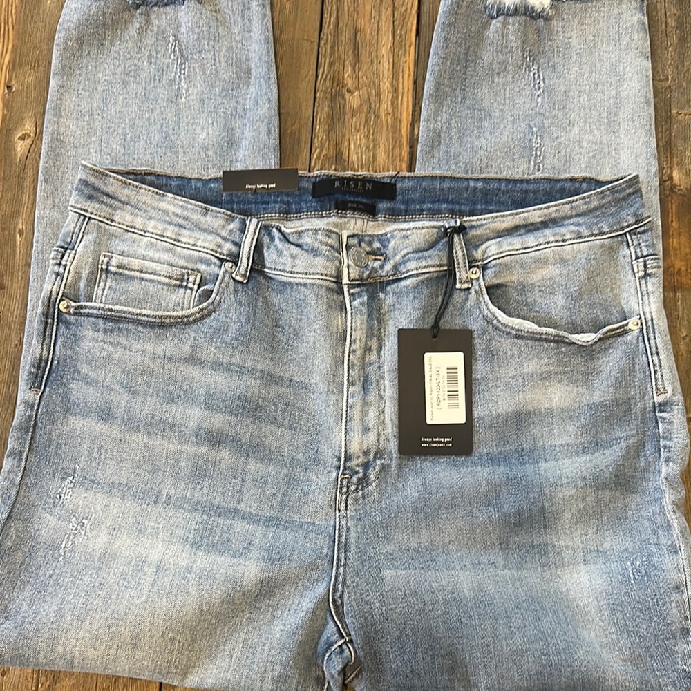 Risen new with tags plus size 20 stretch jeans